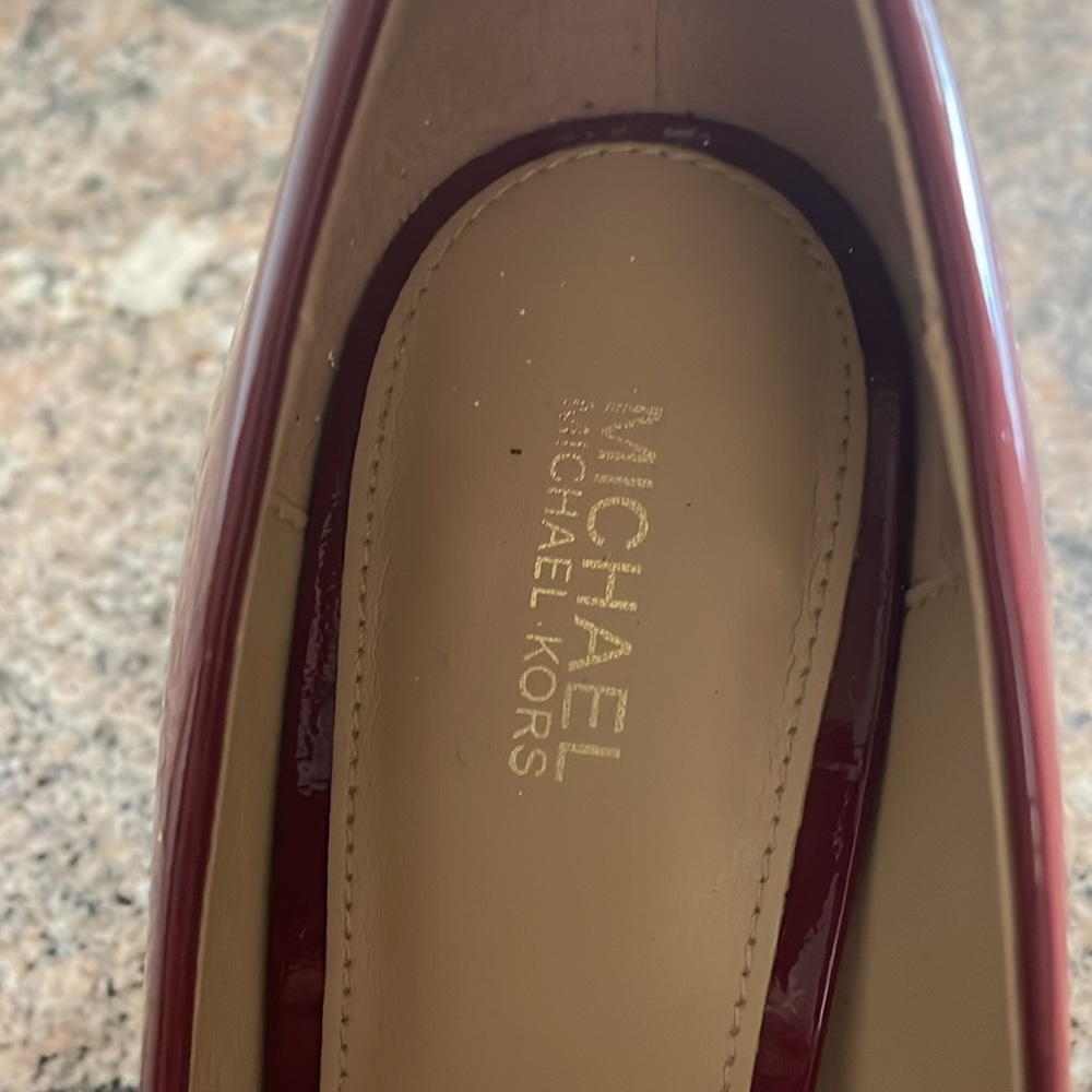 Michael Kors Dorothy Flex Pumps Brandy Bright Red Patent Shoes - Picture 6 of 8